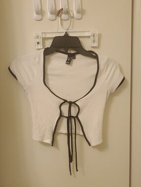 Windsor White Ribbed Tie-Front Crop Top with Black Contrast Trim